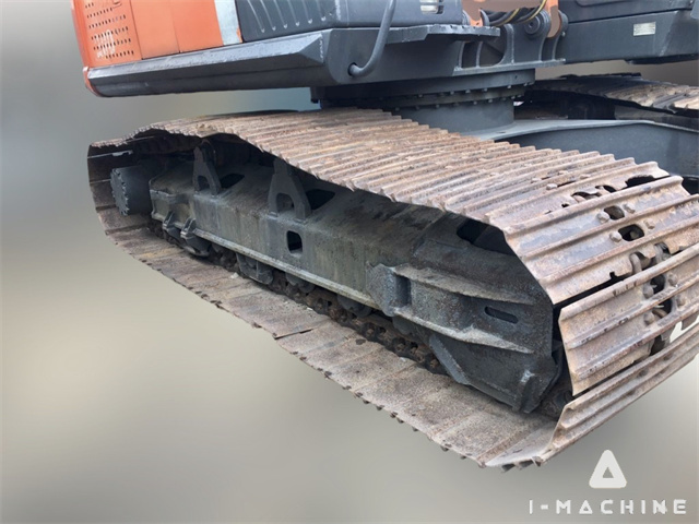 HITACHI ZX200-3