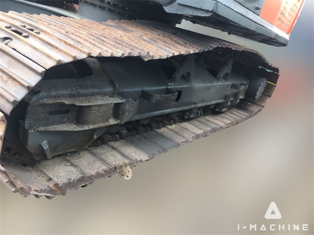HITACHI ZX200-3