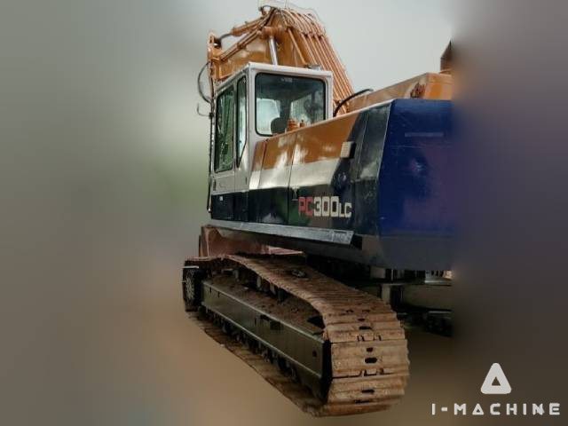 KOMATSU PC300-5