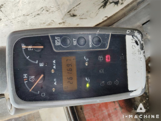 HITACHI ZX200