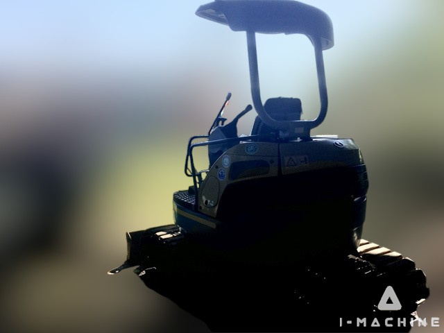 KUBOTA U30-5