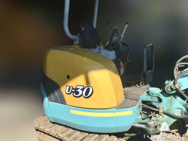 KUBOTA U30-5
