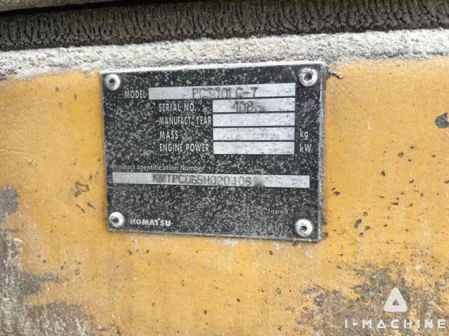 KOMATSU PC300-7