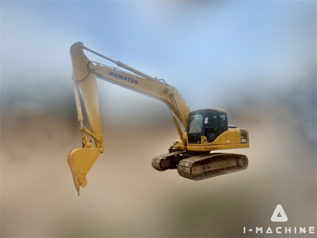KOMATSU PC200-7