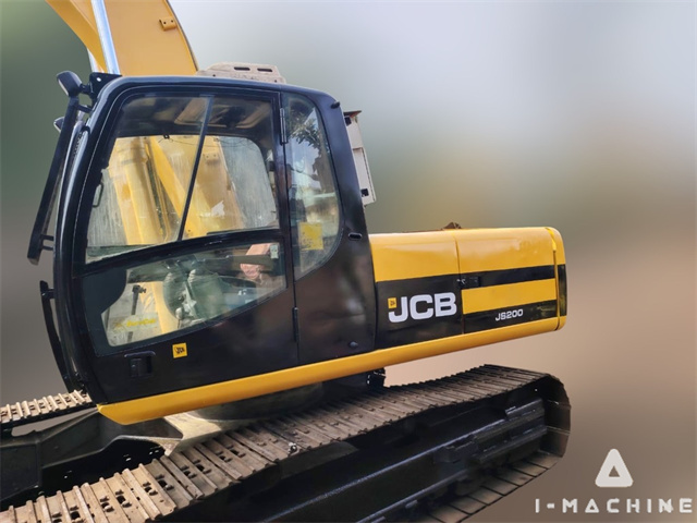 JCB JS200