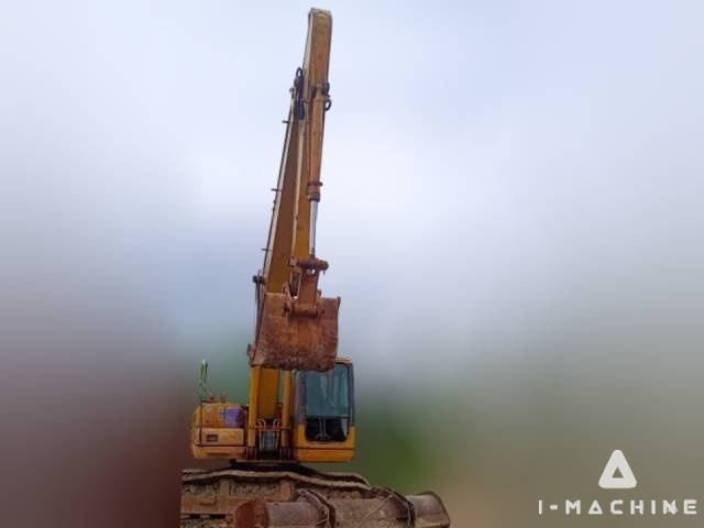 KOMATSU PC200-7