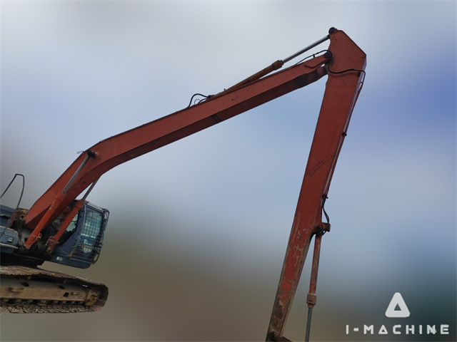 HITACHI ZX240-3