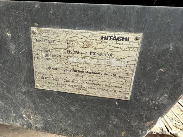 HITACHI ZX200-5G