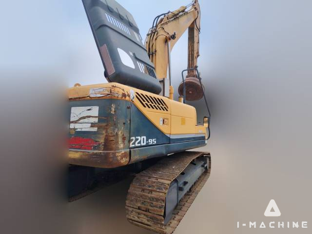 HYUNDAI R220-9s