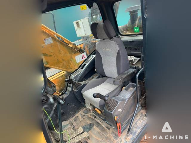 HYUNDAI R220-9s