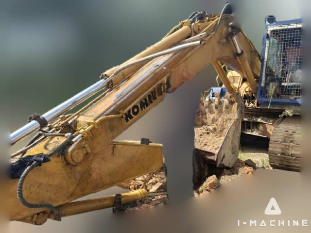 KOMATSU PC200-5