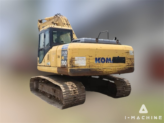 KOMATSU PC200-7