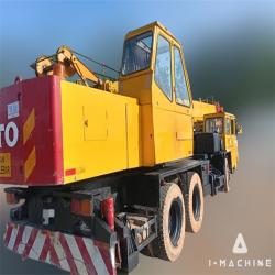 Cranes KATO NK200H-II Mobile Crane MALAYSIA, JOHOR