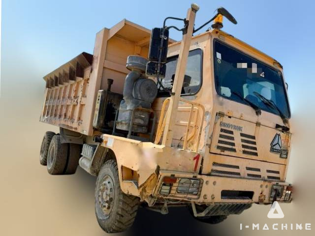 SINOTRUCK ZZ3259N384PB3