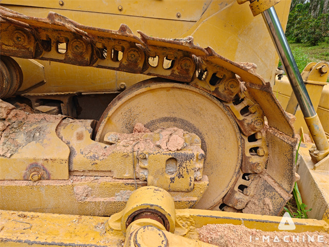 CATERPILLAR D6D