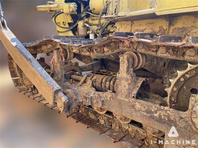 CATERPILLAR D6D
