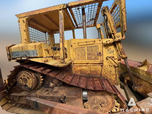 CATERPILLAR D6H