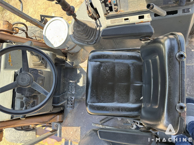 CASE 580 L2