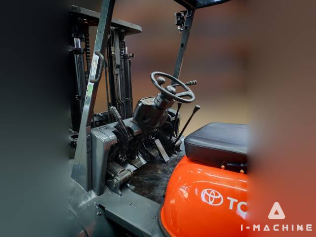 TOYOTA 6FD40