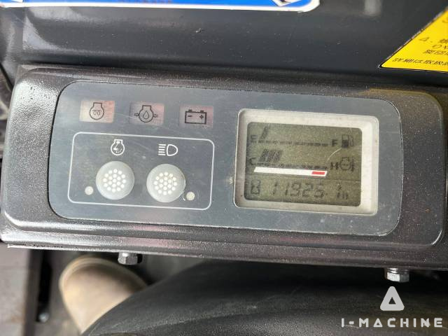 HITACHI ZX40U