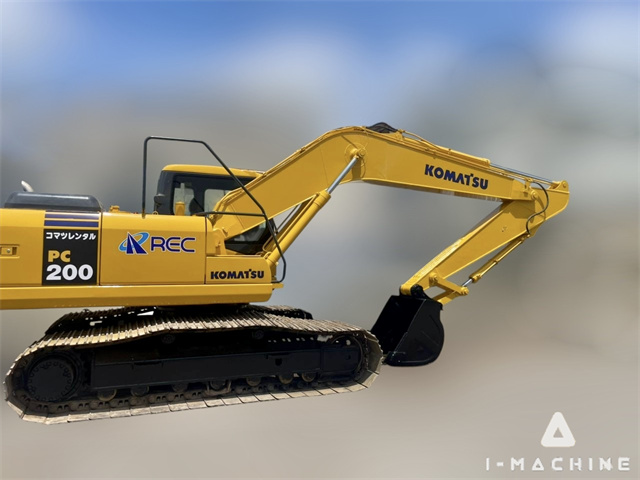 KOMATSU PC200-7