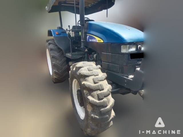 NEW HOLLAND TS6020