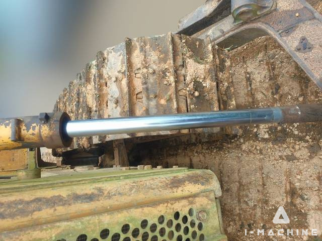 CATERPILLAR D6D