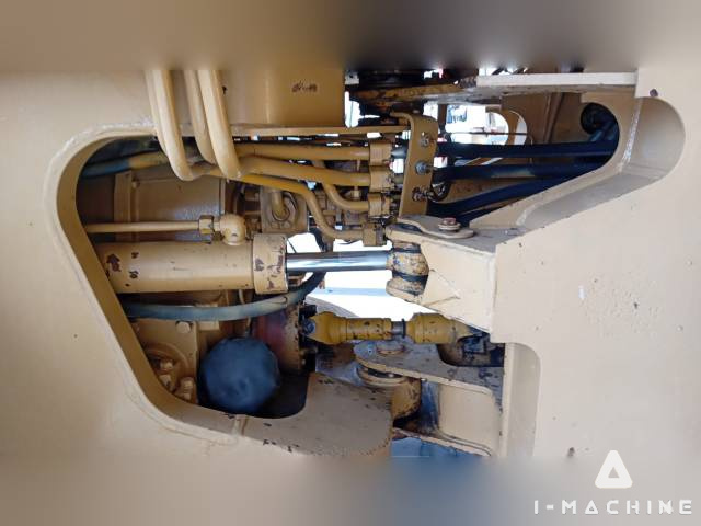 CATERPILLAR 936E