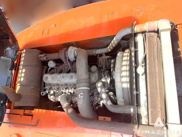 HITACHI ZX200-1