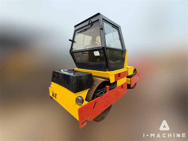 DYNAPAC CC21