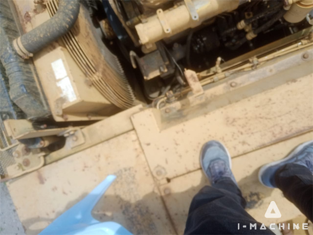 KOMATSU PC400-5