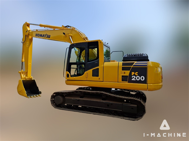KOMATSU PC200-8N1