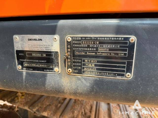 DEVELON DX220A