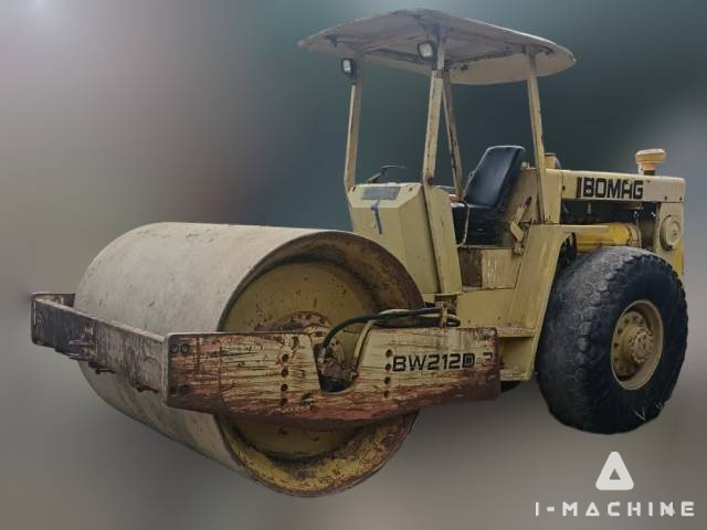 BOMAG BW212