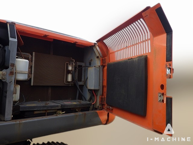 HITACHI ZX200-5B
