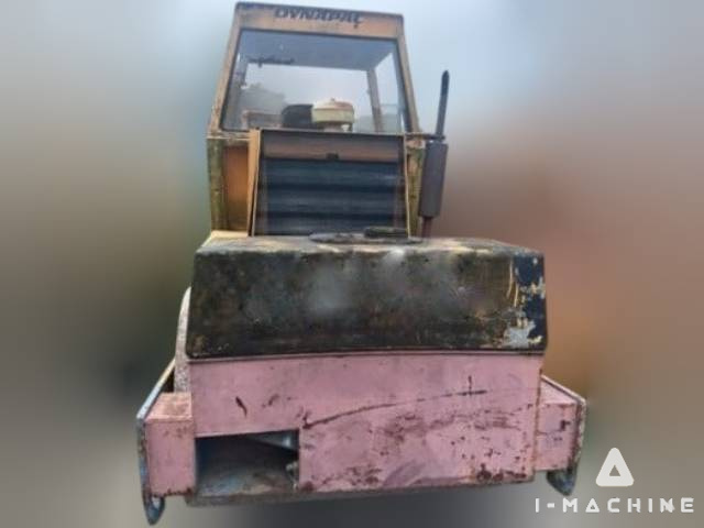 DYNAPAC CC22